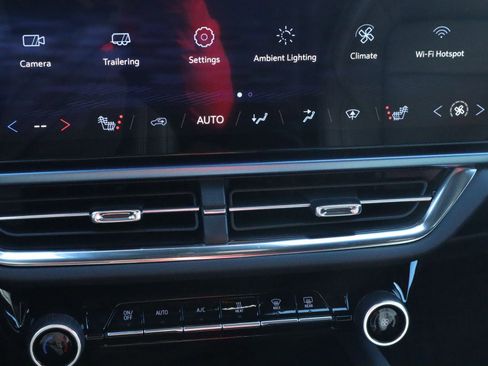 New 2026 Chevrolet Equinox EV LT FWD image 8