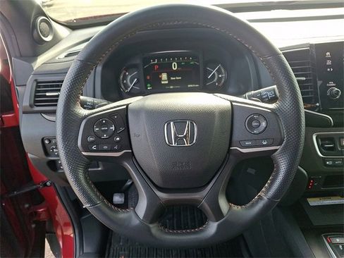 Certified 2023 Honda Passport TrailSport image 19