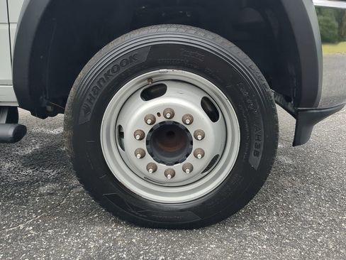 Used 2020 RAM 5500 Tradesman w/ Max Tow Package image 9