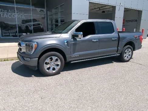 Used 2022 Ford F150 Platinum w/ Equipment Group 701A High AWD/4WD image 3