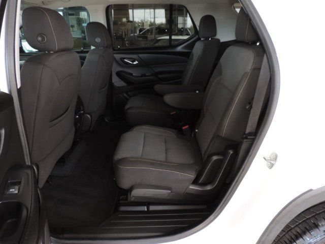 Used 2021 Chevrolet Traverse LT FWD image 23