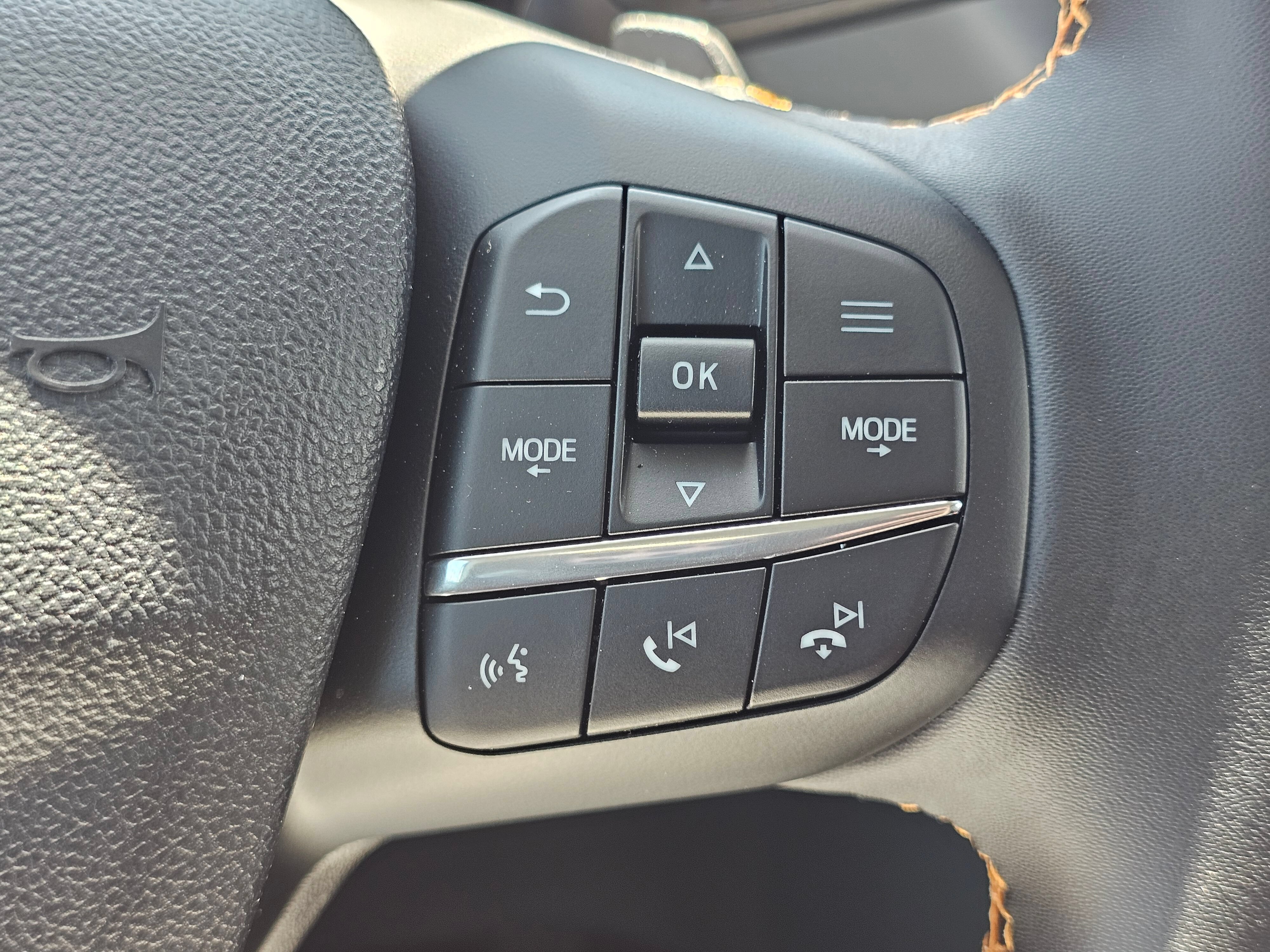 New 2026 Ford Maverick Tremor AWD/4WD image 21