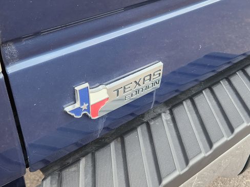 Used 2012 Ford F150 XLT w/ XLT Chrome Pkg image 17