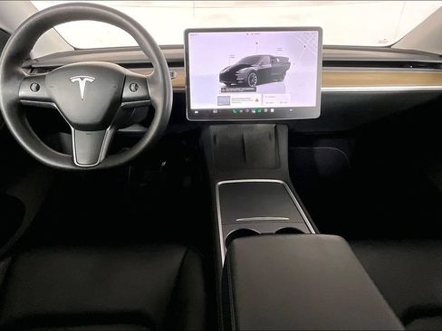 Used 2022 Tesla Model Y Long Range AWD/4WD image 15