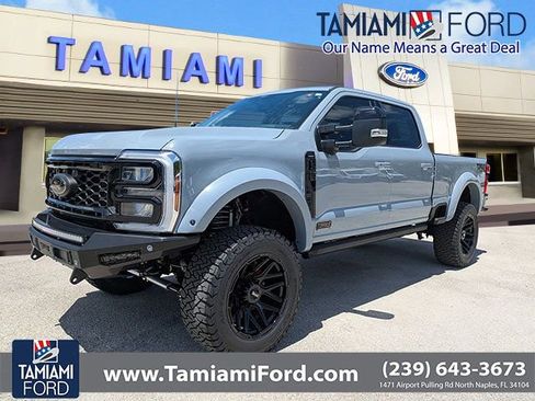 New 2026 Ford F250 Lariat w/ Black Appearance Package AWD/4WD image 17