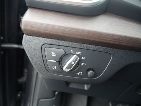 Certified 2023 Audi Q5 2.0T Premium w/ Convenience Package image 47