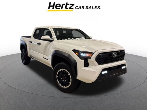 Used 2025 Toyota Tacoma TRD Off-Road image 1