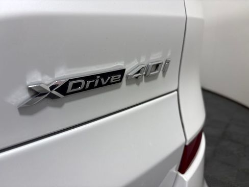 Certified 2024 BMW X5 xDrive40i w/ M Sport Package AWD/4WD image 11