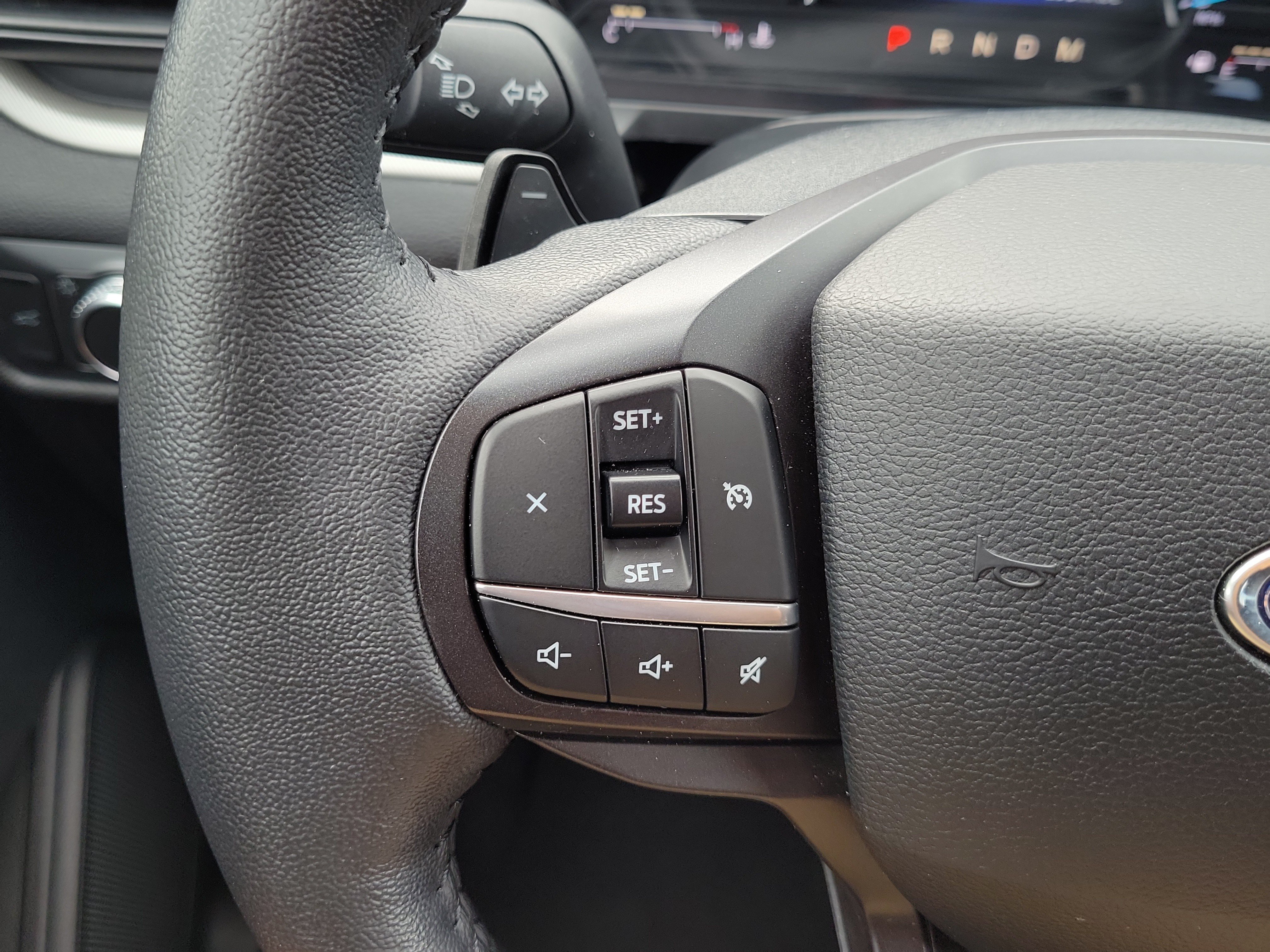 Used 2020 Ford Explorer XLT RWD image 27