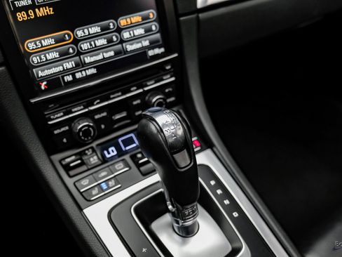 Used 2015 Porsche 911 Carrera image 53