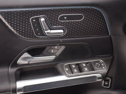 Certified 2025 Mercedes-Benz GLB 250 GLB 250 image 20