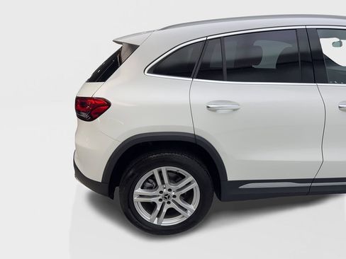 Used 2021 Mercedes-Benz GLA 250 image 16