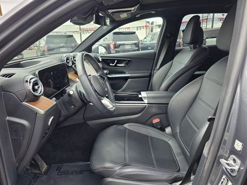 Used 2023 Mercedes-Benz GLC 300 4MATIC image 21