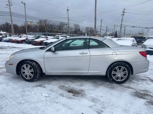 Used 2009 Chrysler Sebring Limited image 5