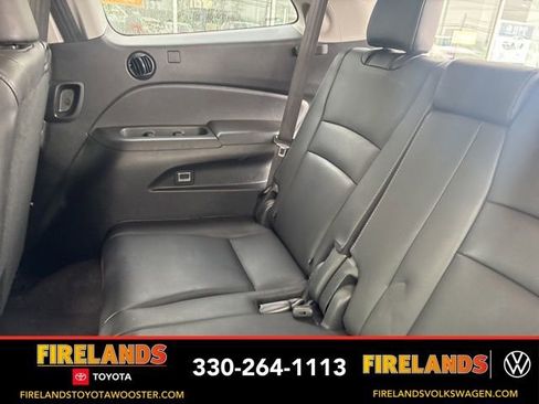 Used 2019 Honda Pilot Touring image 47