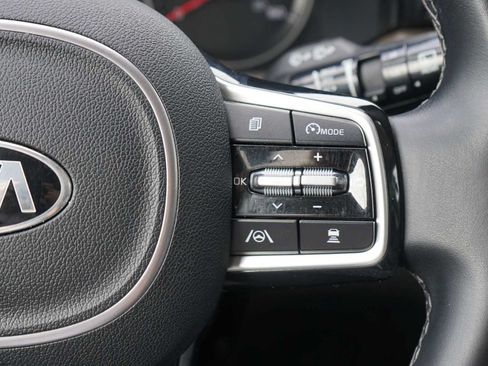 Used 2021 Kia Sorento EX FWD image 12