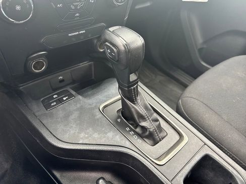 Used 2020 Ford Ranger XL w/ Equipment Group 101A Mid image 38