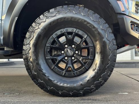 Used 2023 Ford F150 Raptor w/ Equipment Group 802A Raptor R AWD/4WD image 9