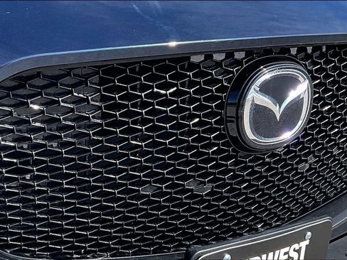 Used 2025 MAZDA MAZDA3 s Sport image 28