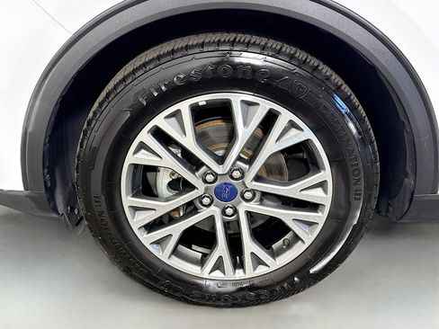 Used 2021 Ford Escape SEL image 38