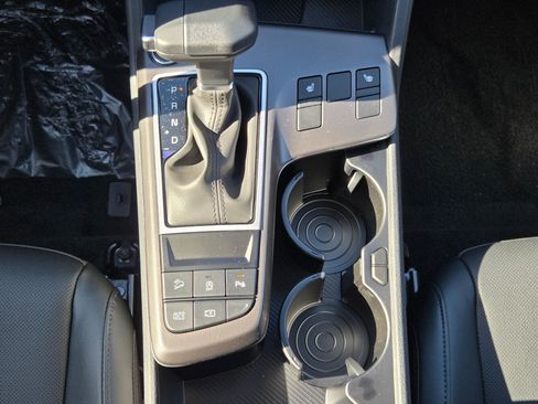 New 2026 Kia Sportage EX w/ EX Panorama Roof Package image 12