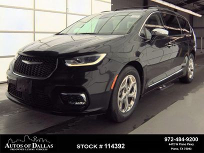 Used 2022 Chrysler Pacifica Limited