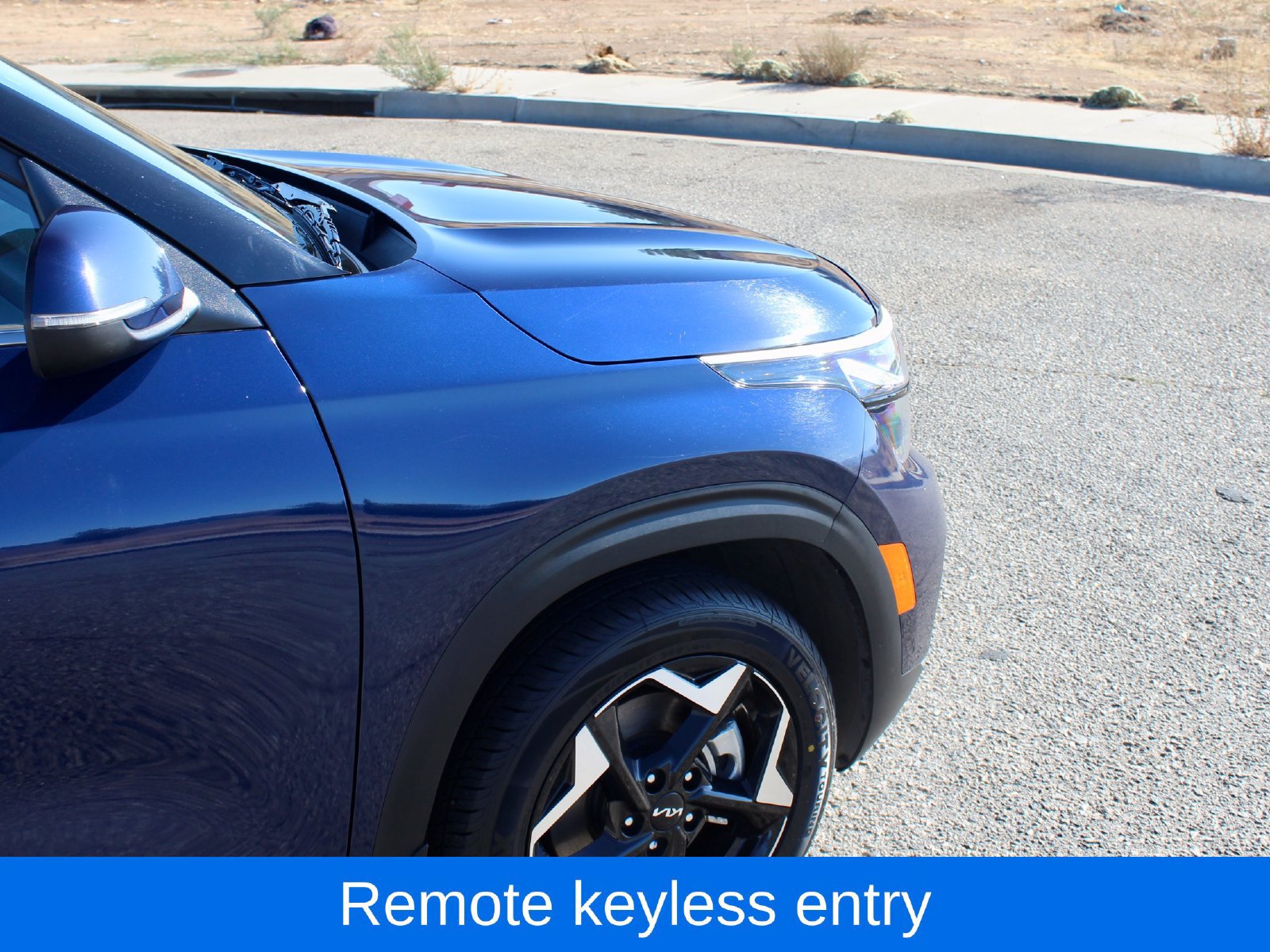 Used 2024 Kia Seltos EX AWD/4WD image 6