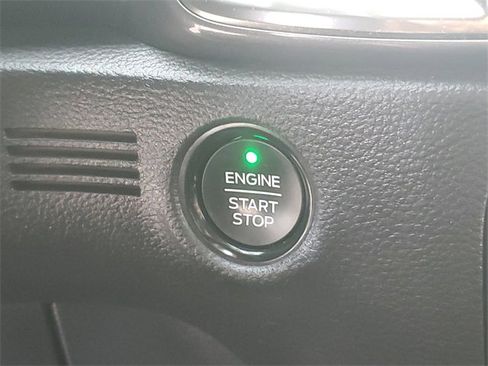 Used 2019 Ford Ranger Lariat w/ Equipment Group 501A Mid image 22