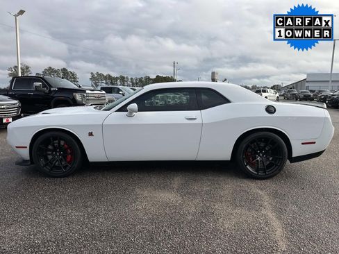 Used 2023 Dodge Challenger R/T Scat Pack w/ Plus Package image 7
