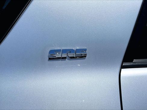 Used 2021 Toyota 4Runner SR5 AWD/4WD image 9