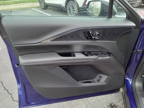 New 2025 Cadillac Lyriq Sport image 25