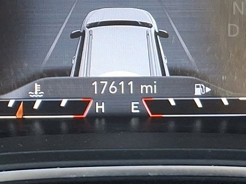 Certified 2022 Jeep Cherokee Trailhawk w/ Sun, Sound & Nav Group image 21