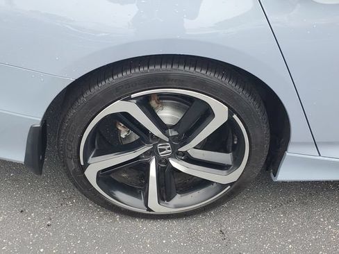 Used 2021 Honda Accord Sport image 5