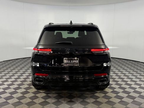 Certified 2023 Jeep Grand Cherokee Summit AWD/4WD image 7