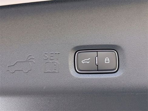 New 2026 Ford Expedition Max Platinum w/ Driver's Package image 39