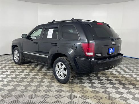 Used 2010 Jeep Grand Cherokee Laredo image 21