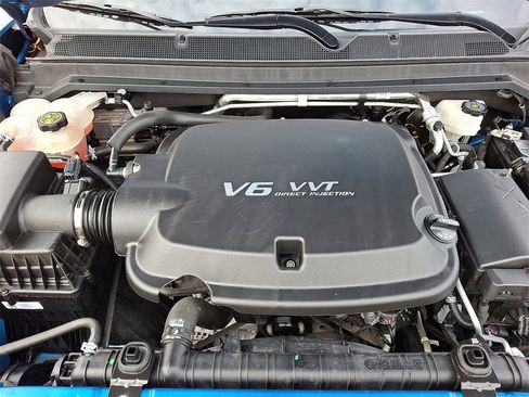 Used 2022 Chevrolet Colorado LT w/ LT Convenience Package image 27