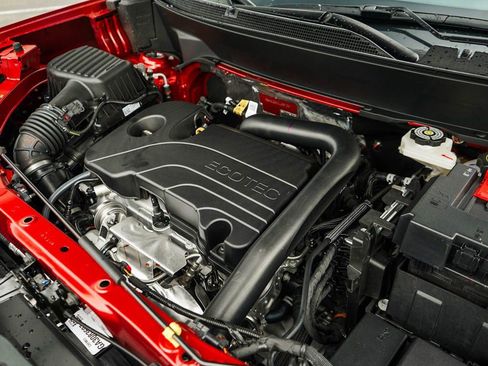 New 2026 GMC Terrain Denali w/ LPO, Floor Liner Package image 7