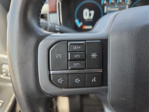 Used 2022 Ford F150 Lariat AWD/4WD image 12