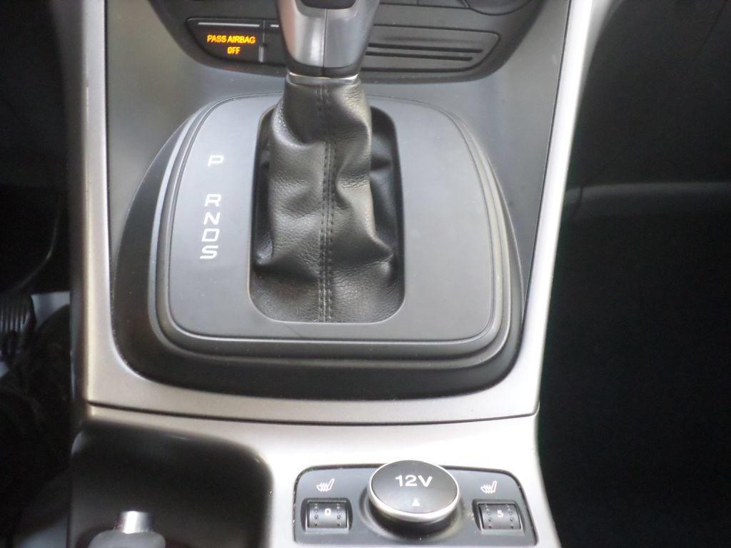 Used 2016 Ford Escape SE w/ SE Leather Comfort Package FWD image 26