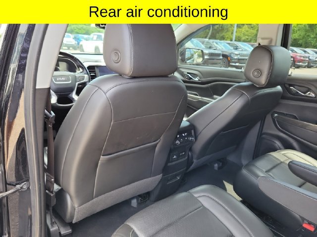 Used 2023 GMC Acadia SLT AWD/4WD image 17