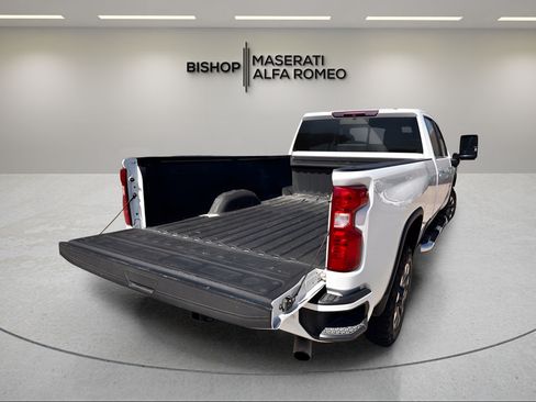 Used 2022 Chevrolet Silverado 3500 LT w/ All Star Edition AWD/4WD image 6