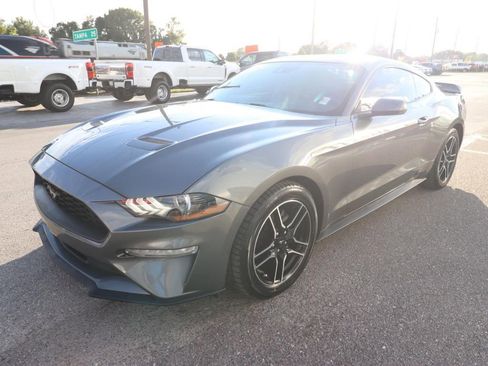 Used 2022 Ford Mustang Coupe w/ Equipment Group 101A RWD image 3