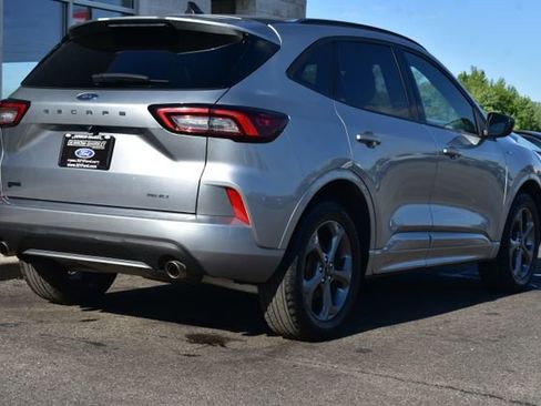 Used 2023 Ford Escape ST-Line AWD/4WD image 15