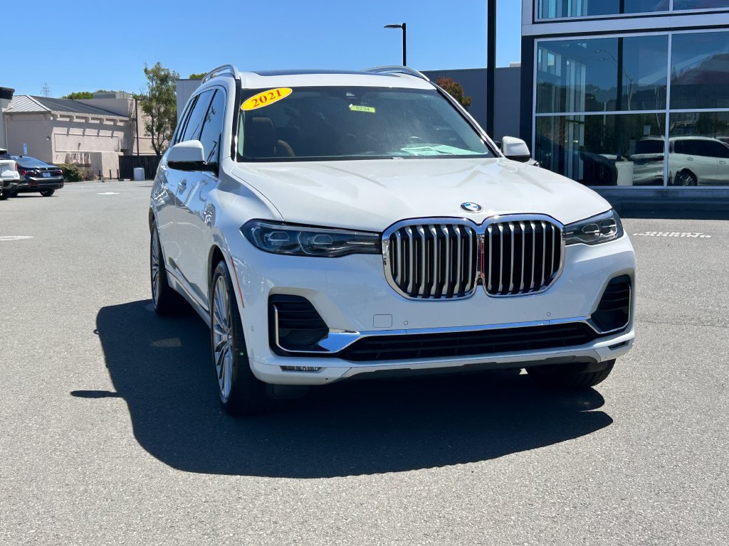 Used 2021 BMW X7 xDrive40i w/ Premium Package 2 AWD/4WD image 7