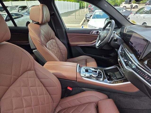 Used 2025 BMW X5 xDrive40i w/ Climate Comfort Package AWD/4WD image 28