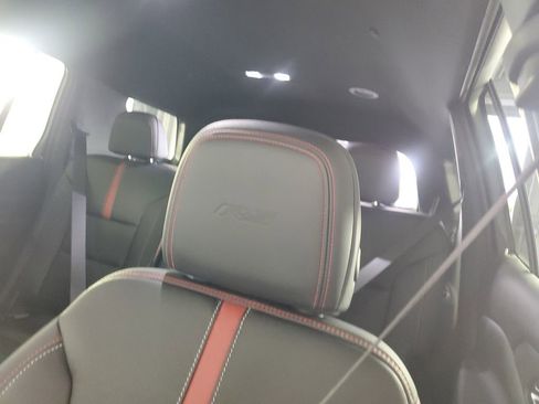 New 2026 Chevrolet Traverse RS image 32