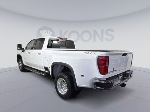 Used 2025 Chevrolet Silverado 3500 LTZ w/ LTZ Plus Package image 4