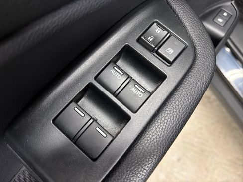 Used 2022 Honda Pilot Black Edition image 17