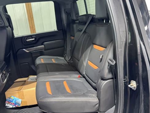 Used 2021 GMC Sierra 2500 AT4 w/ AT4 Preferred Package image 11